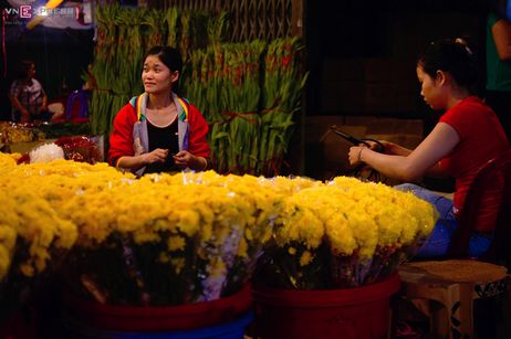 Chợ hoa đêm không ngủ ở Sài Gòn