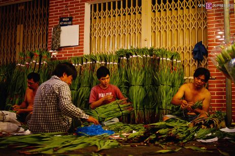 Chợ hoa đêm không ngủ ở Sài Gòn
