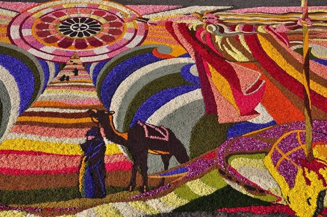 Lễ hội trang trí thảm hoa truyển thống Infiorata trên đường phố ở Ý - điện hoa Hà Nội 11