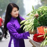 Tháng 4, loa kèn dịu mát từng góc phố Thủ đô